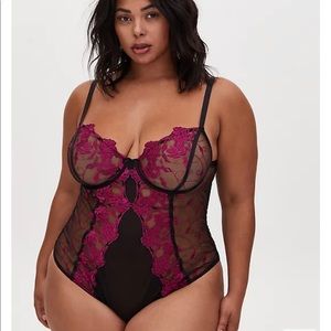 Torrid Black Mesh & Berry Pink Embroidered bodysuit